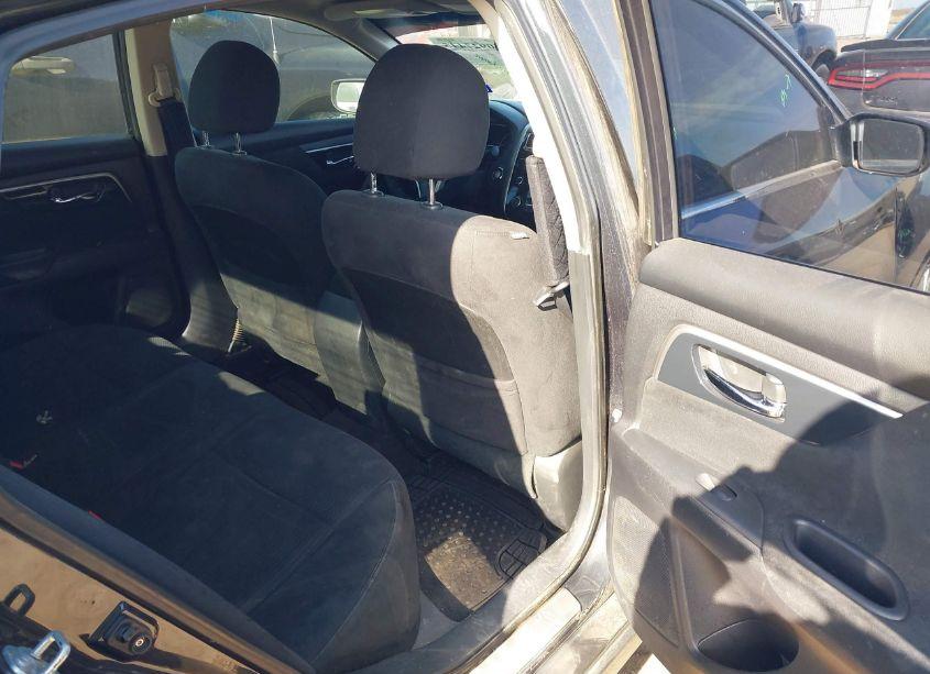 Photo 8 of 2014 Nissan Altima 2.5 S (VIN 1N4AL3AP6EN215116)