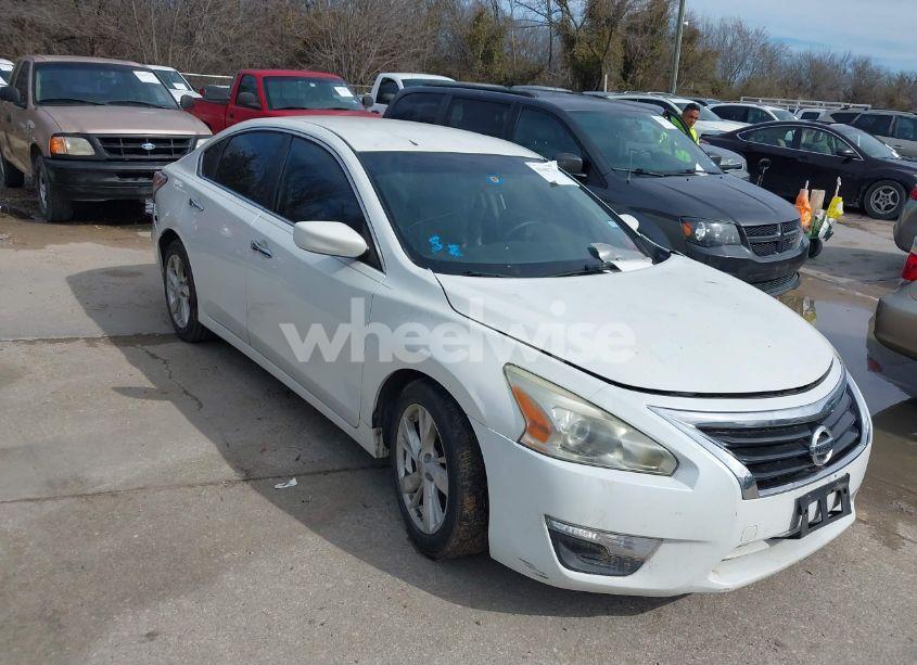 2014 Nissan Altima 2.5 S (VIN 1N4AL3AP6EN229971) main photo