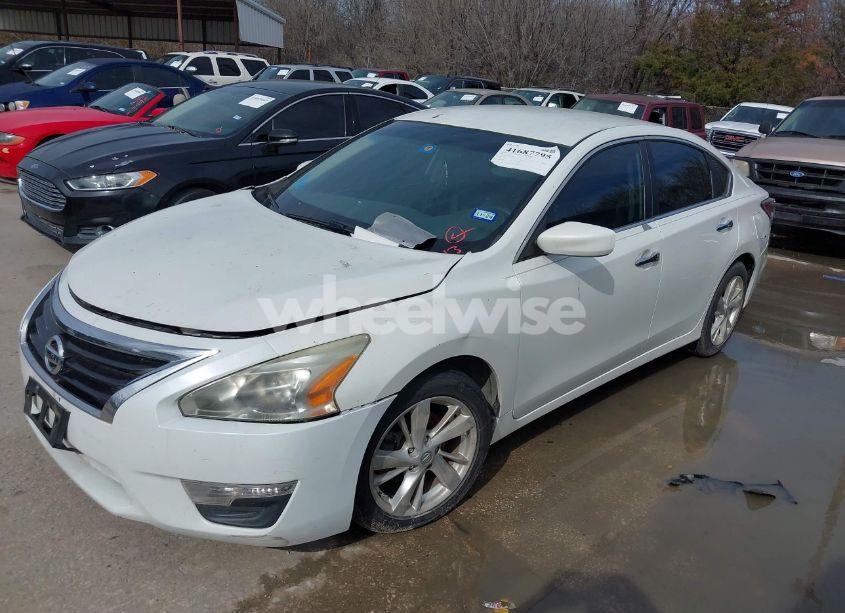 Photo 2 of 2014 Nissan Altima 2.5 S (VIN 1N4AL3AP6EN229971)