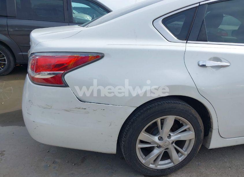 Photo 6 of 2014 Nissan Altima 2.5 S (VIN 1N4AL3AP6EN229971)