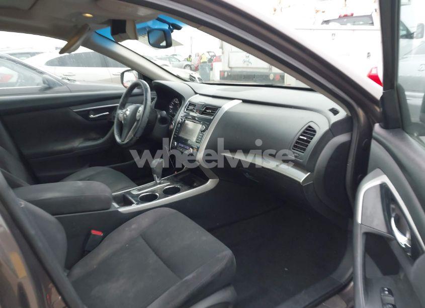 Photo 5 of 2014 Nissan Altima 2.5 SV (VIN 1N4AL3AP6EN241537)
