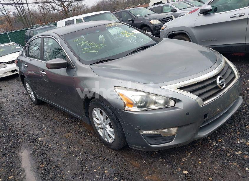 2014 Nissan Altima 2.5 S (VIN 1N4AL3AP6EN245037) main photo