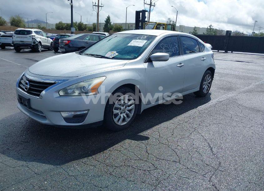 Photo 2 of 2014 Nissan Altima 2.5 S (VIN 1N4AL3AP6EN259021)