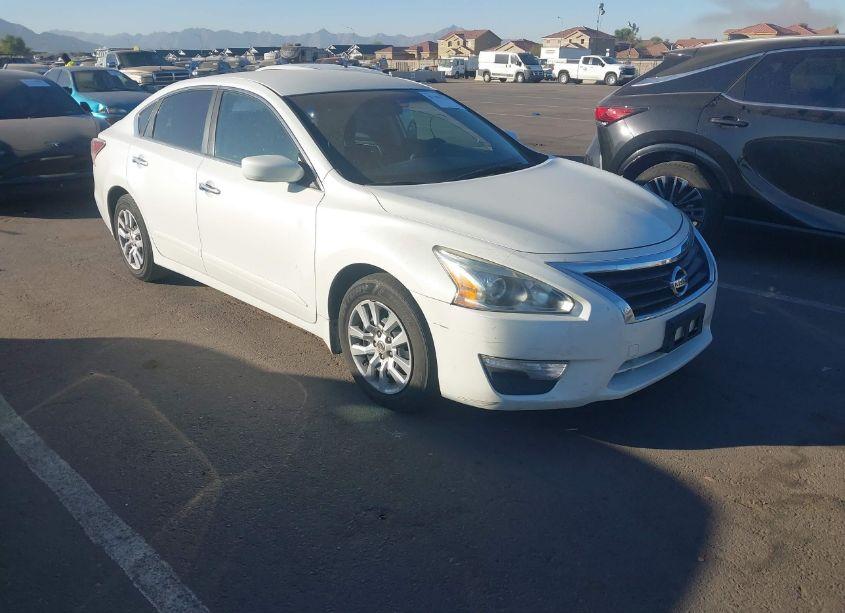 2014 Nissan Altima 2.5 S (VIN 1N4AL3AP6EN356588) main photo