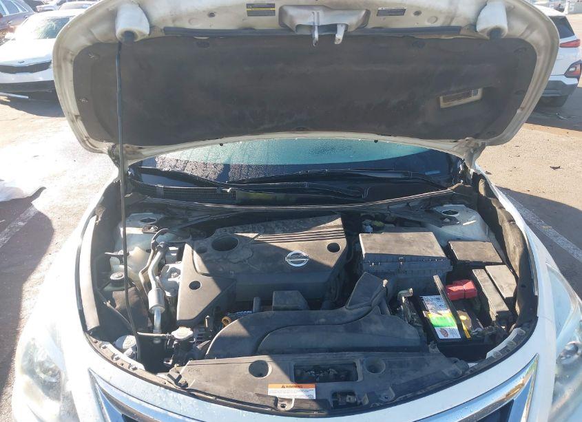 Photo 10 of 2014 Nissan Altima 2.5 S (VIN 1N4AL3AP6EN356588)