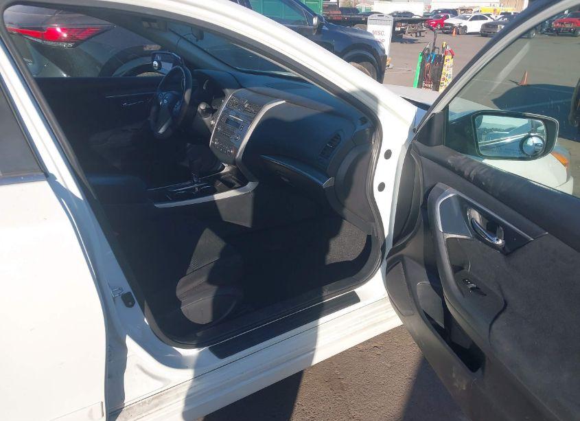 Photo 5 of 2014 Nissan Altima 2.5 S (VIN 1N4AL3AP6EN356588)