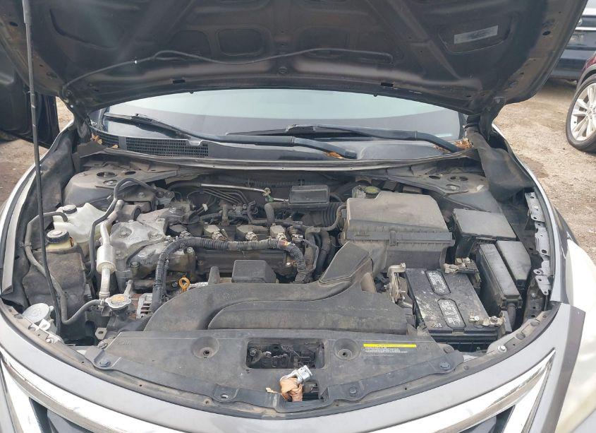 Photo 10 of 2014 Nissan Altima 2.5/2.5 S/2.5 SL/2.5 SV (VIN 1N4AL3AP6EN356851)