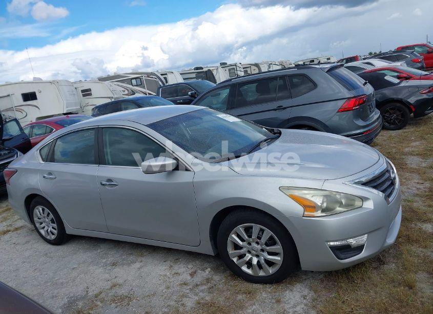 Photo 13 of 2014 Nissan Altima 2.5 S (VIN 1N4AL3AP6EN361242)
