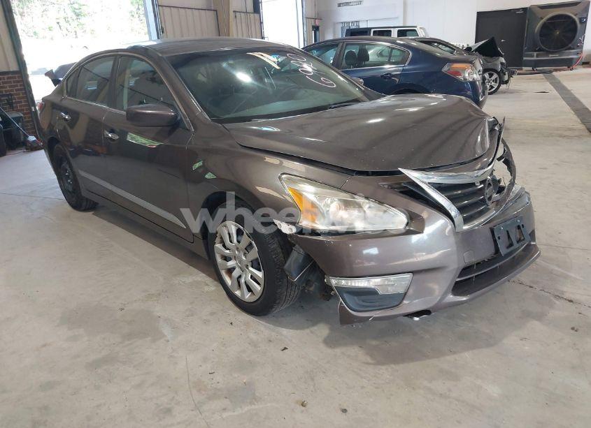 2014 Nissan Altima 2.5 S (VIN 1N4AL3AP6EN386920) main photo