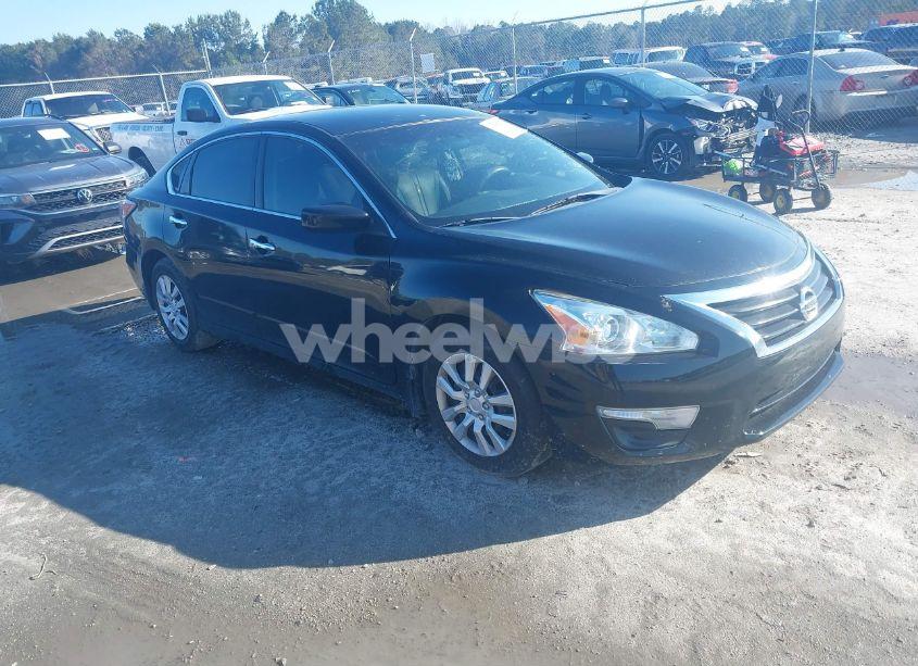 2014 Nissan Altima 2.5 S (VIN 1N4AL3AP6EN387792) main photo