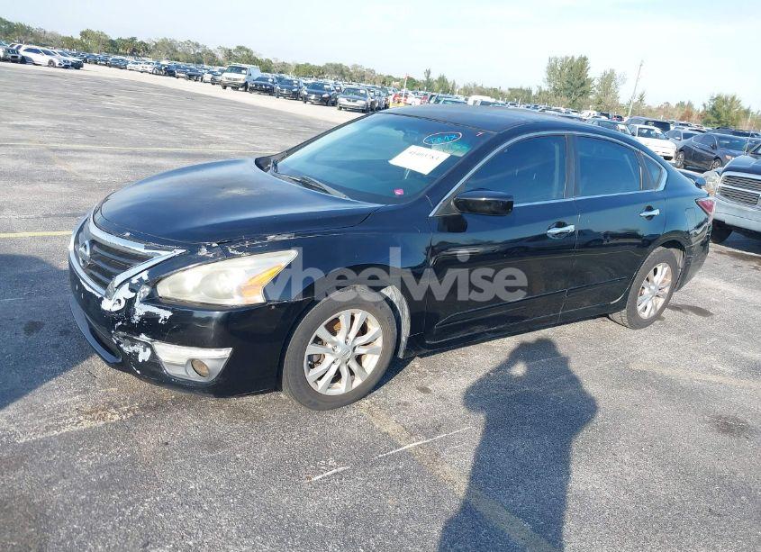 Photo 2 of 2015 Nissan Altima 2.5 S (VIN 1N4AL3AP6FC102568)