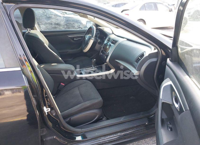 Photo 5 of 2015 Nissan Altima 2.5 S (VIN 1N4AL3AP6FC102568)