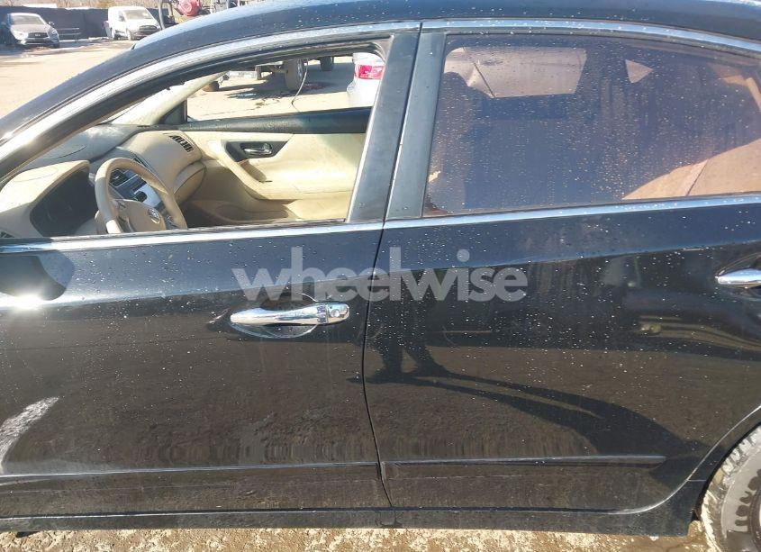 Photo 14 of 2015 Nissan Altima 2.5 S (VIN 1N4AL3AP6FC110542)