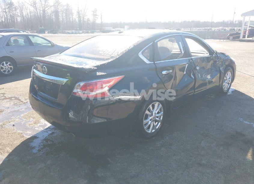 Photo 4 of 2015 Nissan Altima 2.5 S (VIN 1N4AL3AP6FC110542)