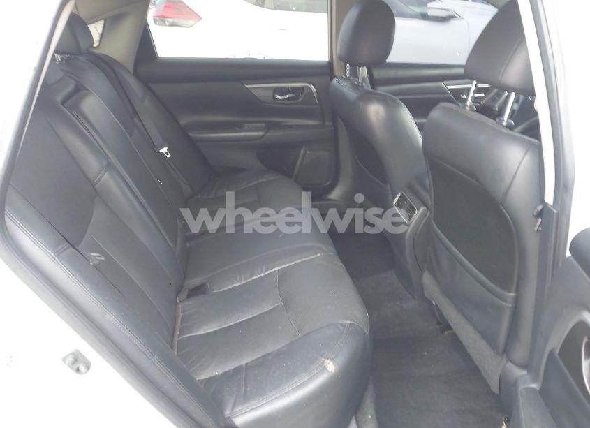 Photo 8 of 2015 Nissan Altima 2.5 SL (VIN 1N4AL3AP6FC123484)