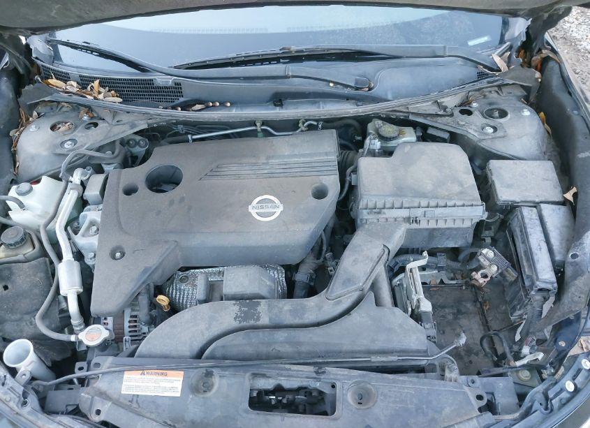Photo 10 of 2015 Nissan Altima 2.5 (VIN 1N4AL3AP6FC125090)