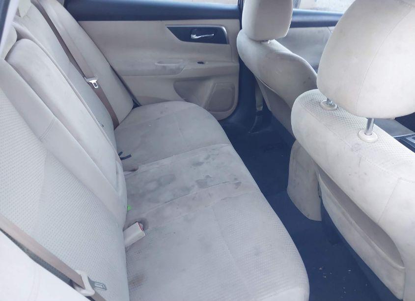 Photo 8 of 2015 Nissan Altima 2.5 (VIN 1N4AL3AP6FC125090)
