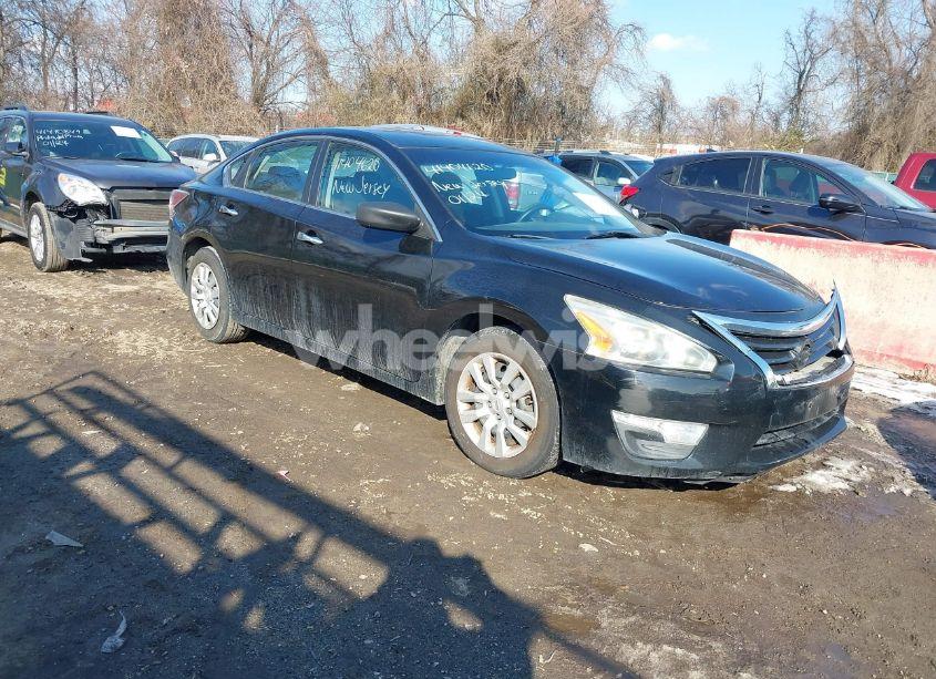 2015 Nissan Altima 2.5 S (VIN 1N4AL3AP6FC126885) main photo