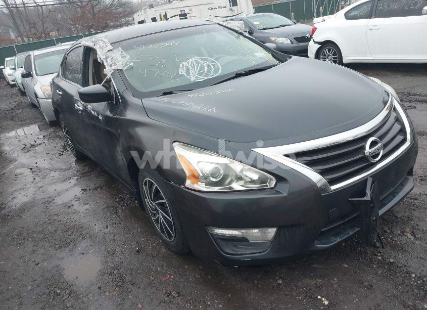 2015 Nissan Altima 2.5 S (VIN 1N4AL3AP6FC127695) main photo
