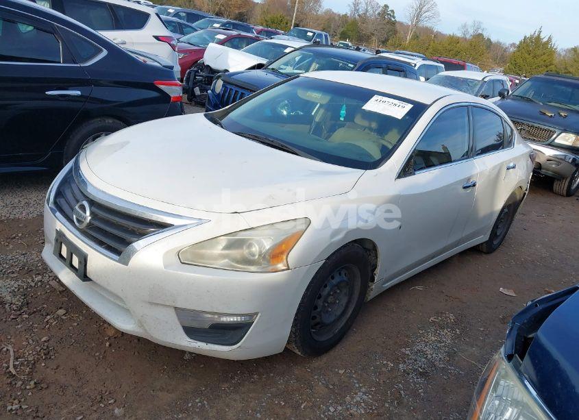 Photo 2 of 2015 Nissan Altima 2.5/2.5 S/2.5 SL/2.5 SV (VIN 1N4AL3AP6FC130130)