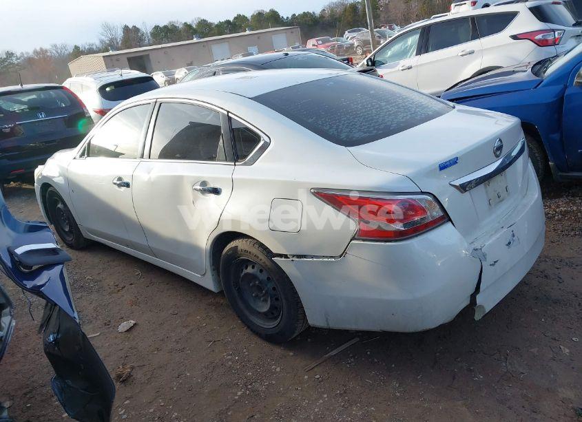 Photo 3 of 2015 Nissan Altima 2.5/2.5 S/2.5 SL/2.5 SV (VIN 1N4AL3AP6FC130130)