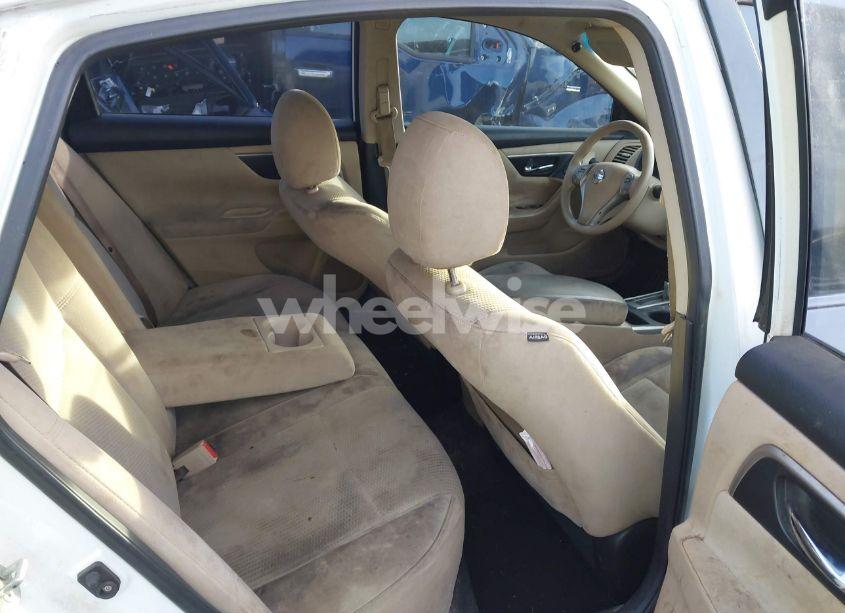 Photo 8 of 2015 Nissan Altima 2.5/2.5 S/2.5 SL/2.5 SV (VIN 1N4AL3AP6FC130130)