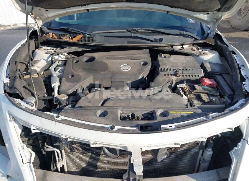Photo 10 of 2015 Nissan Altima 2.5 SV (VIN 1N4AL3AP6FC135134)