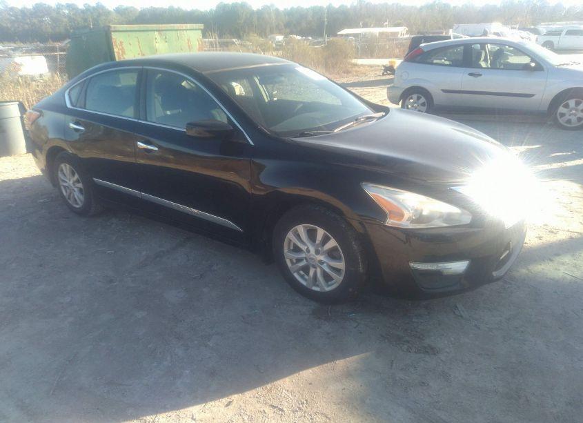 2015 Nissan Altima 2.5 S (VIN 1N4AL3AP6FC139880) main photo