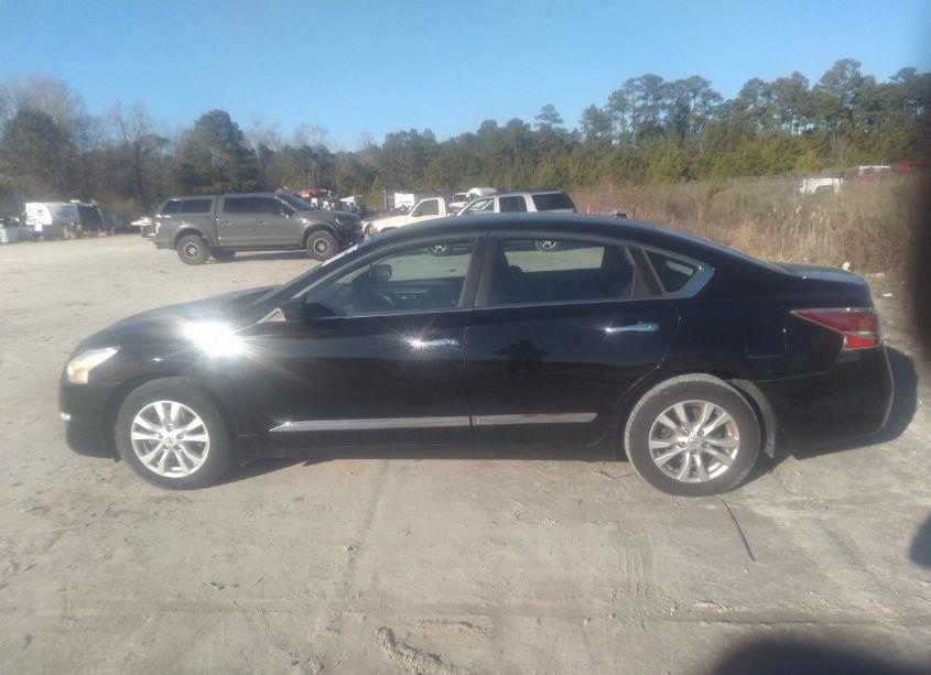 Photo 14 of 2015 Nissan Altima 2.5 S (VIN 1N4AL3AP6FC139880)