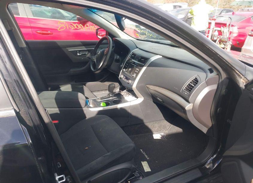 Photo 5 of 2015 Nissan Altima 2.5 SV (VIN 1N4AL3AP6FC144738)