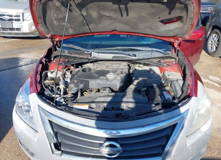 Photo 10 of 2015 Nissan Altima 2.5/2.5 S/2.5 SL/2.5 SV (VIN 1N4AL3AP6FC167419)