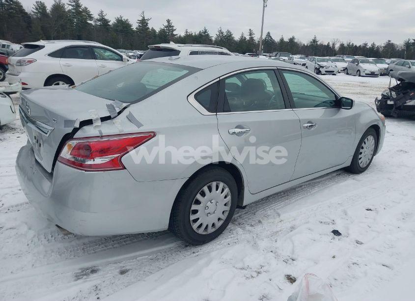 Photo 4 of 2015 Nissan Altima 2.5/2.5 S/2.5 SL/2.5 SV (VIN 1N4AL3AP6FC174290)