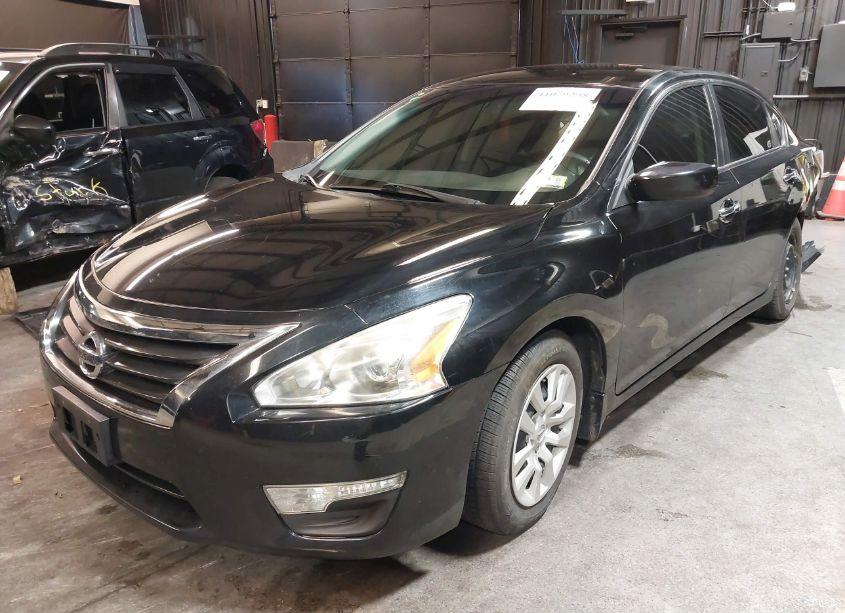 Photo 2 of 2015 Nissan Altima 2.5 S (VIN 1N4AL3AP6FC190067)