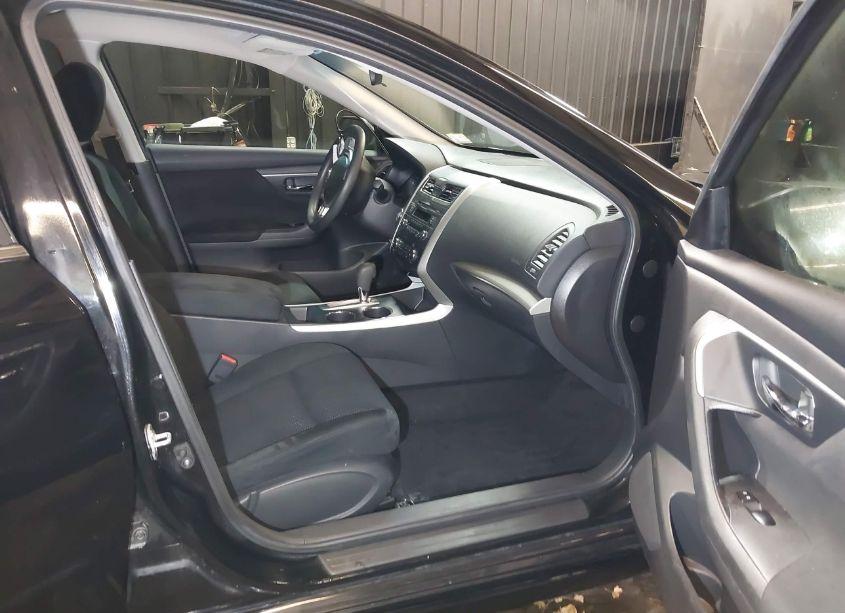 Photo 5 of 2015 Nissan Altima 2.5 S (VIN 1N4AL3AP6FC190067)