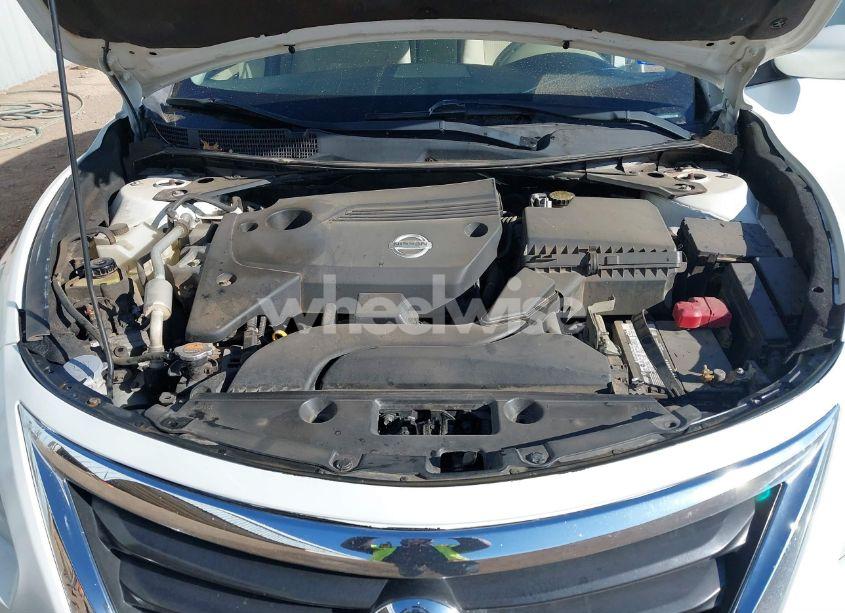 Photo 10 of 2015 Nissan Altima 2.5 S (VIN 1N4AL3AP6FC193325)