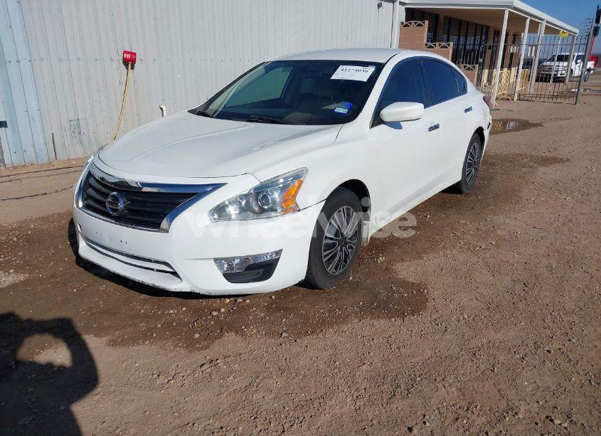 Photo 2 of 2015 Nissan Altima 2.5 S (VIN 1N4AL3AP6FC193325)