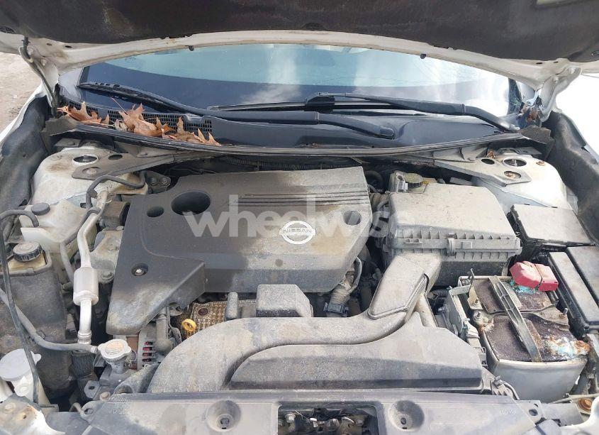 Photo 10 of 2015 Nissan Altima 2.5 S (VIN 1N4AL3AP6FC198251)