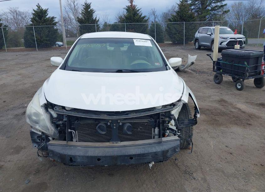 Photo 12 of 2015 Nissan Altima 2.5 S (VIN 1N4AL3AP6FC198251)