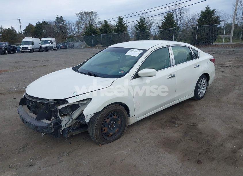 Photo 2 of 2015 Nissan Altima 2.5 S (VIN 1N4AL3AP6FC198251)