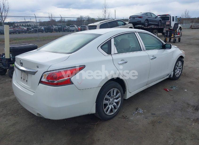 Photo 4 of 2015 Nissan Altima 2.5 S (VIN 1N4AL3AP6FC198251)