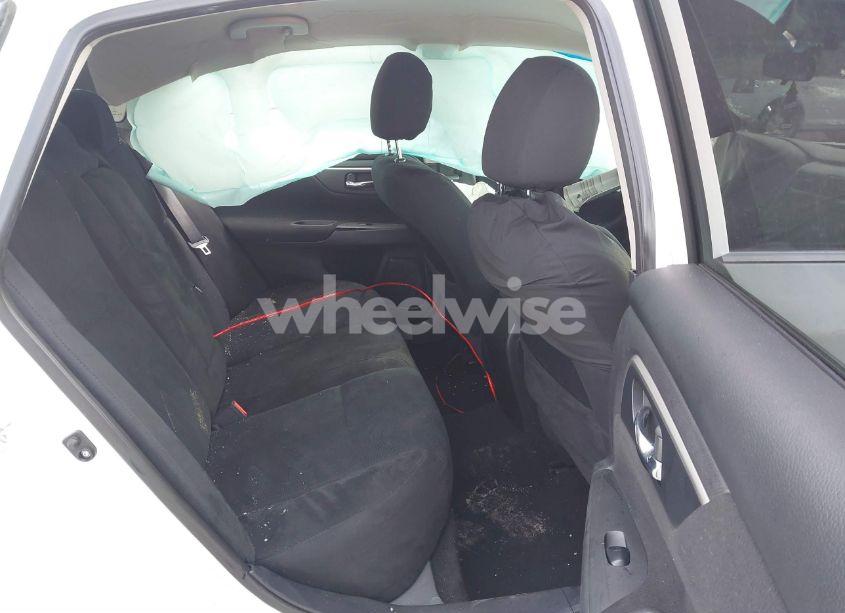 Photo 8 of 2015 Nissan Altima 2.5 S (VIN 1N4AL3AP6FC199884)