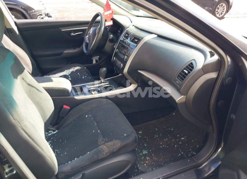 Photo 5 of 2015 Nissan Altima 2.5 S (VIN 1N4AL3AP6FC206266)