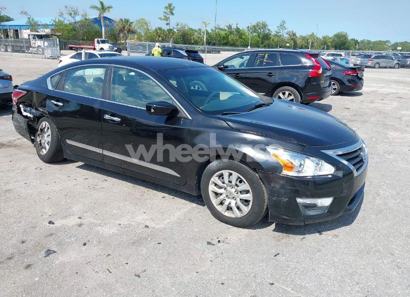 2015 Nissan Altima 2.5 S (VIN 1N4AL3AP6FC208499) main photo