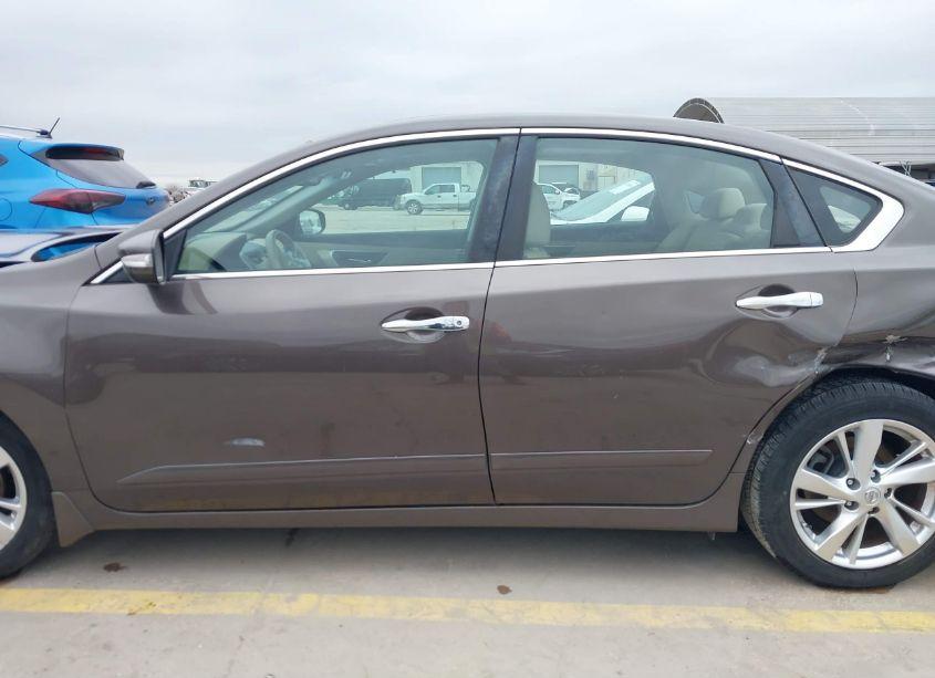 Photo 15 of 2015 Nissan Altima 2.5 SL (VIN 1N4AL3AP6FC213248)