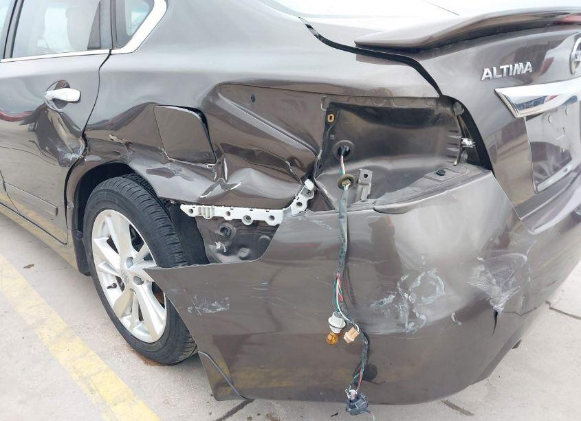 Photo 20 of 2015 Nissan Altima 2.5 SL (VIN 1N4AL3AP6FC213248)