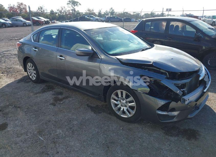 2015 Nissan Altima 2.5 S (VIN 1N4AL3AP6FC215176) main photo