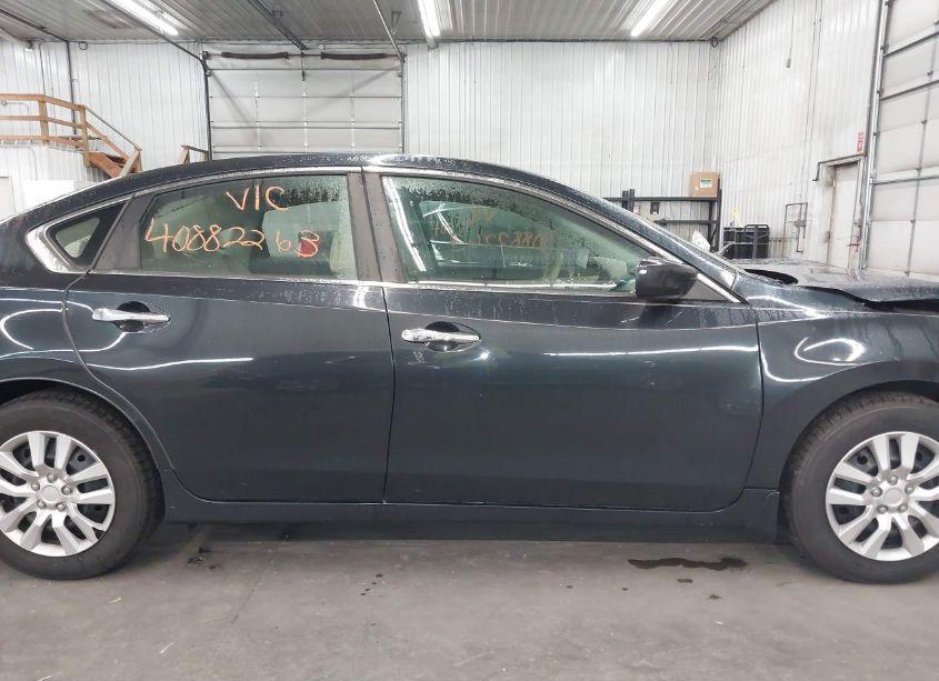 Photo 13 of 2015 Nissan Altima 2.5 S (VIN 1N4AL3AP6FC225996)