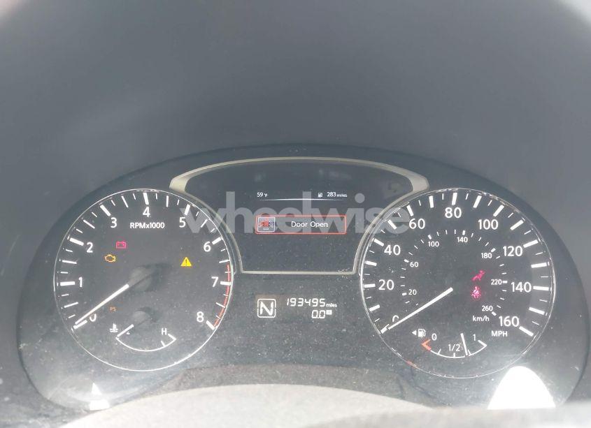 Photo 7 of 2015 Nissan Altima 2.5/2.5 S/2.5 SL/2.5 SV (VIN 1N4AL3AP6FC235086)