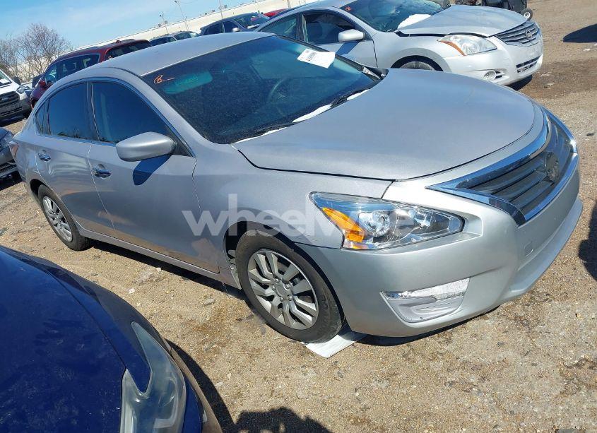 2015 Nissan Altima 2.5/2.5 S/2.5 SL/2.5 SV (VIN 1N4AL3AP6FC238098) main photo