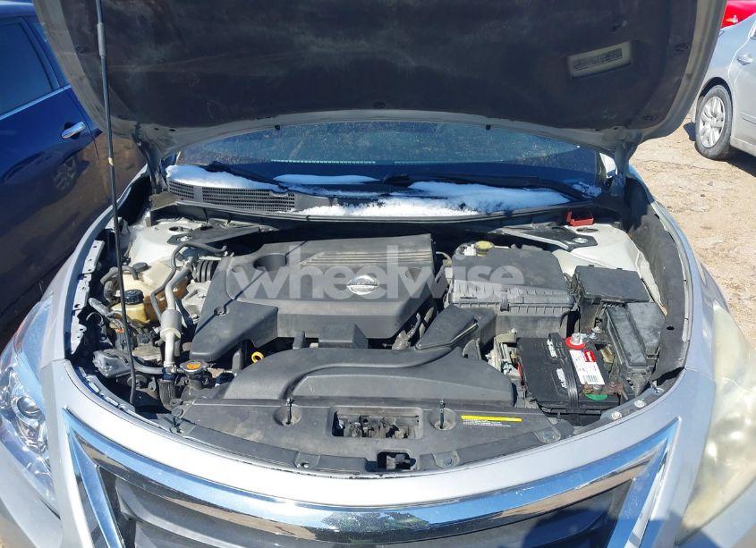 Photo 10 of 2015 Nissan Altima 2.5/2.5 S/2.5 SL/2.5 SV (VIN 1N4AL3AP6FC238098)